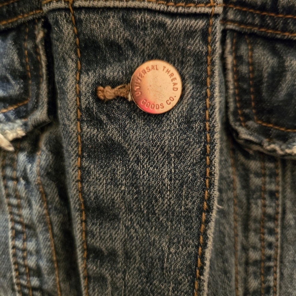 Universal Thread Denim Jacket - Picture 7 of 9